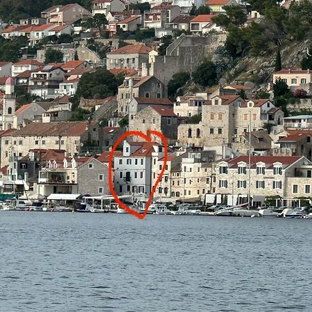 Apartments And Rooms Ille Šibenik Kültér fotó