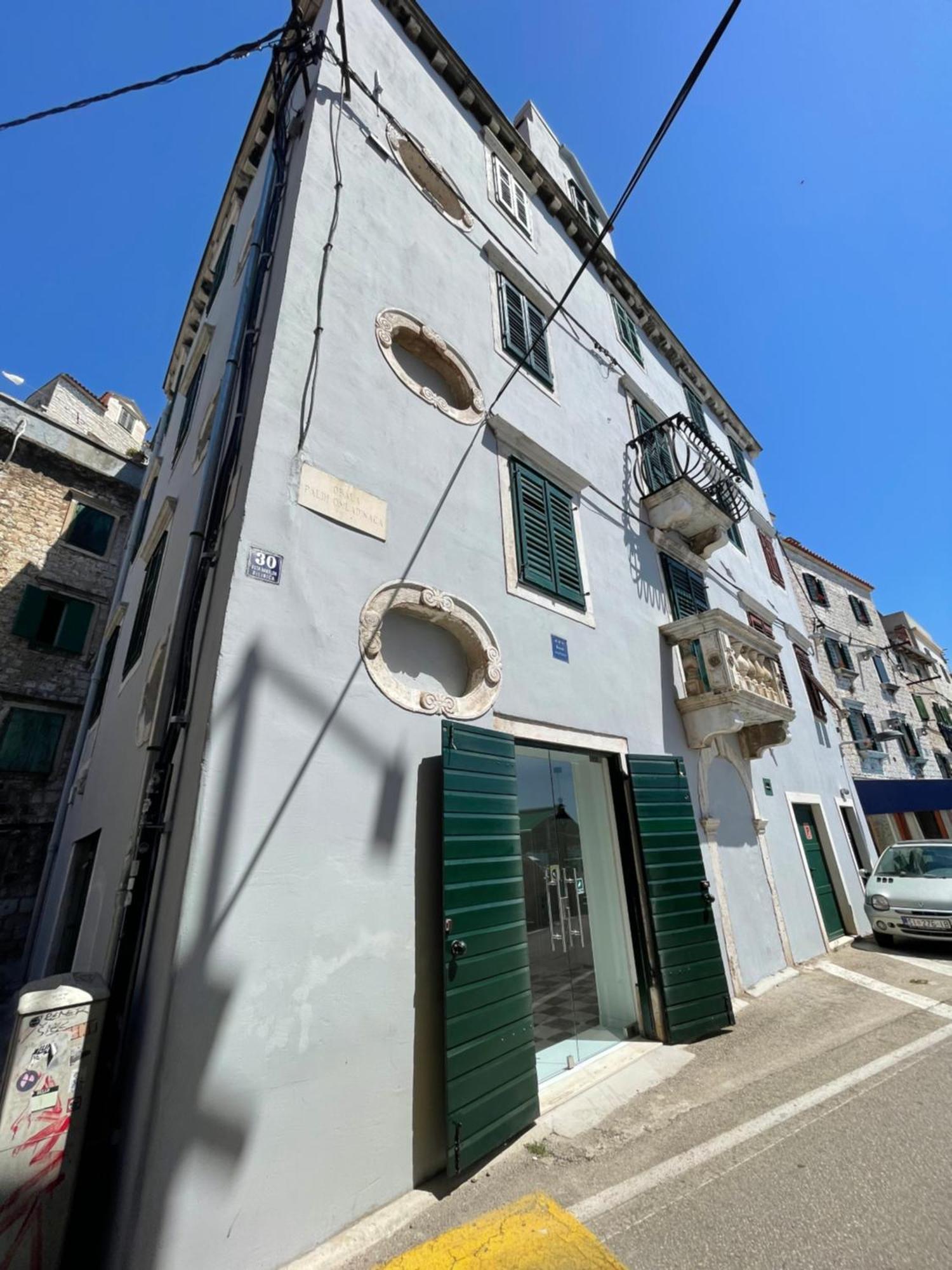 Apartments And Rooms Ille Šibenik Kültér fotó