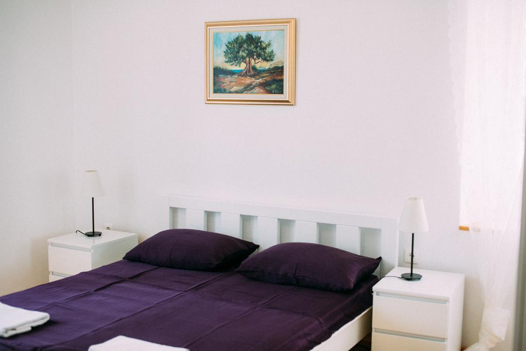 Apartments And Rooms Ille Šibenik Kültér fotó